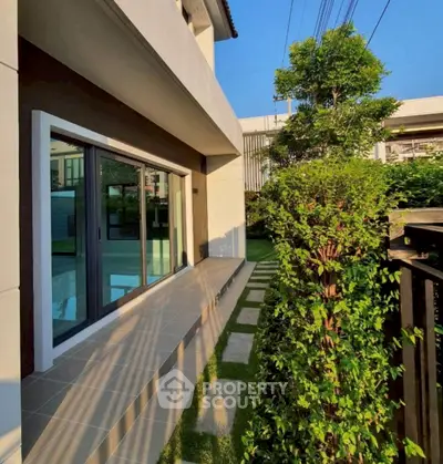 Screenshot 2569-04-05 at 17.11.37.jpg