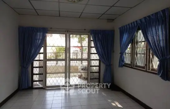 image_rental-8840120