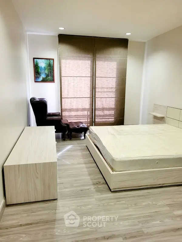 image_rental-7092699