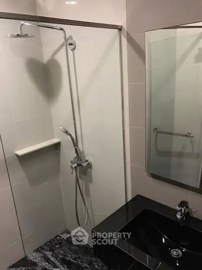  1 Bedroom Condo at Edge Sukhumvit 23-2
