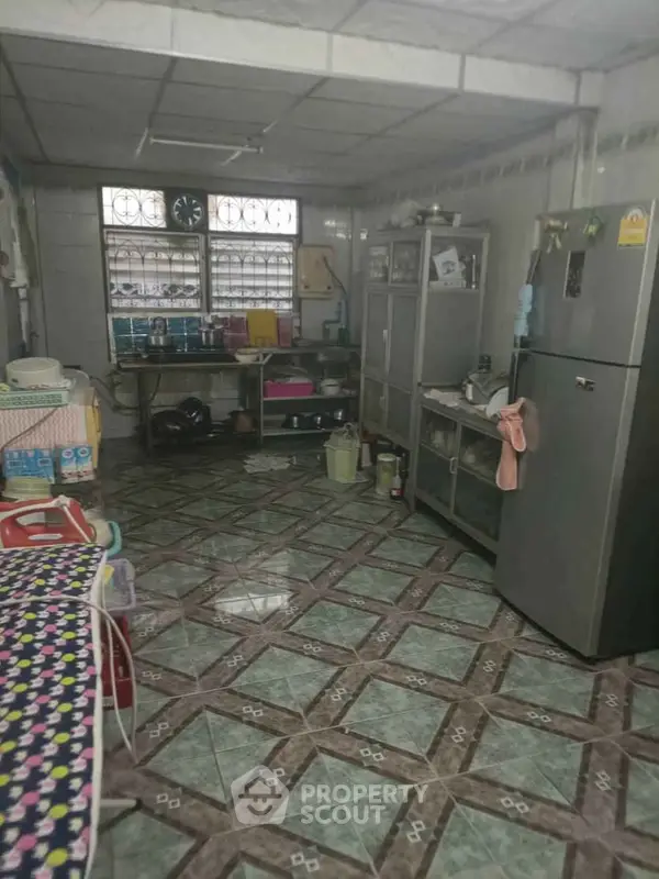 image_rental-29135177