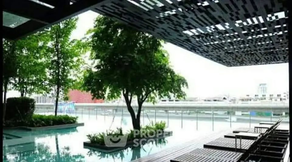 Luxurious rooftop pool with modern design and stunning city views, perfect for relaxation and leisure.