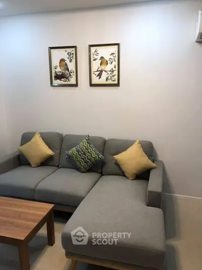  1 Bedroom Condo at The Clover Thonglor Residence-3