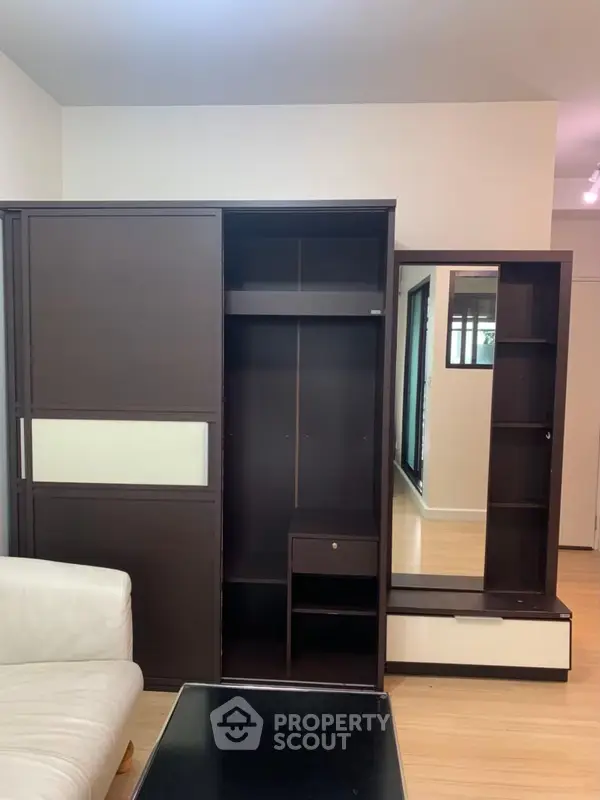 image_rental-20812962