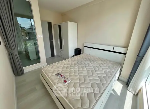 image_rental-26202109