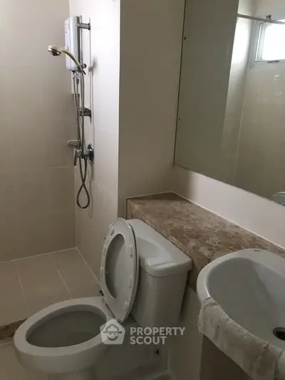  1 Bedroom Condo at The Parkland Srinakarin-3