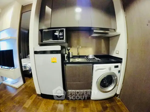 image_rental-30725392