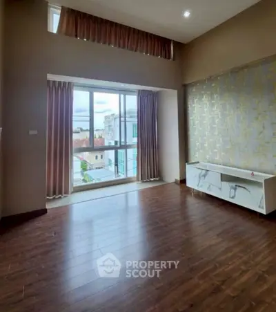 Screenshot 2569-02-19 at 19.49.39.jpg