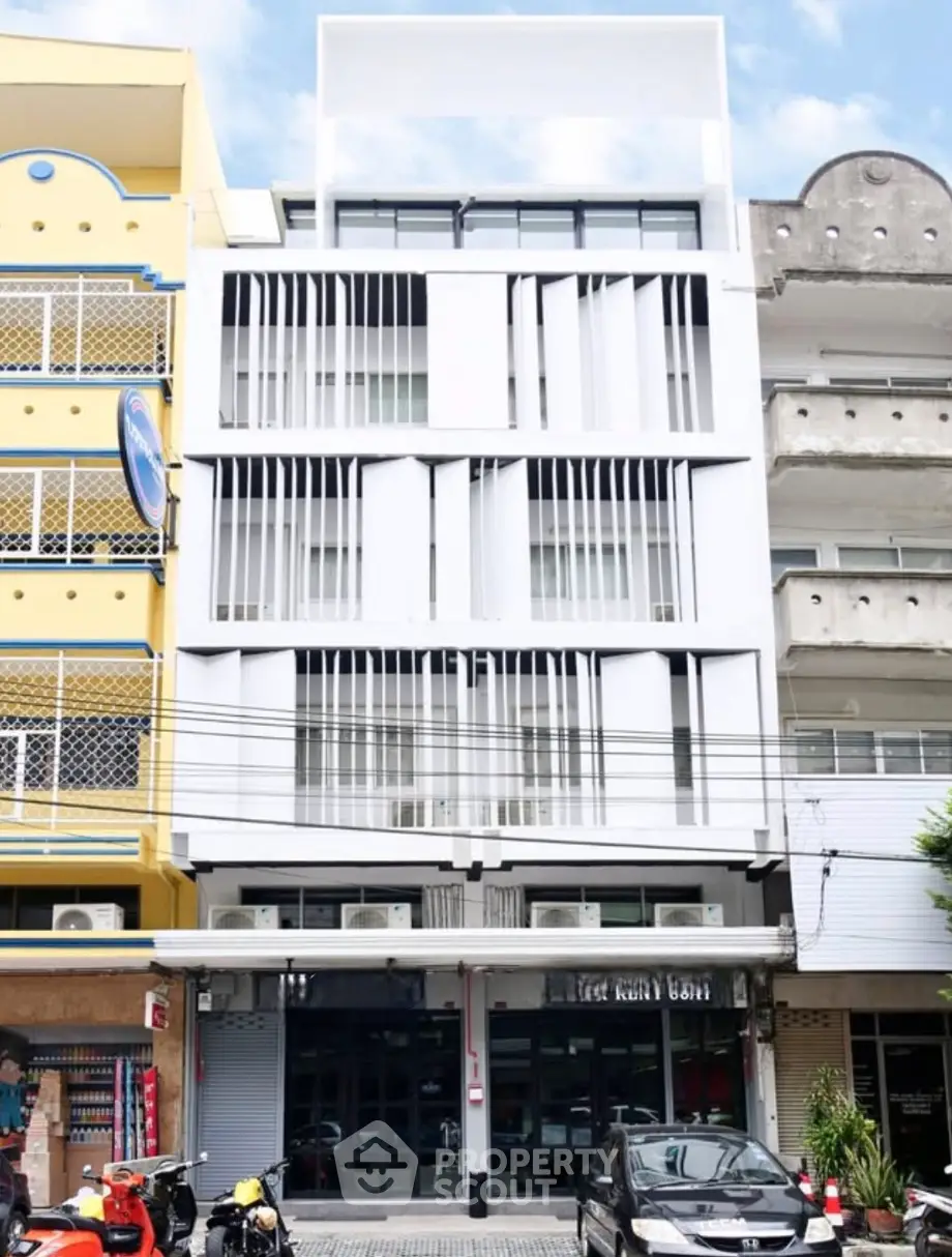 Screenshot 2569-01-29 at 15.34.52.jpg