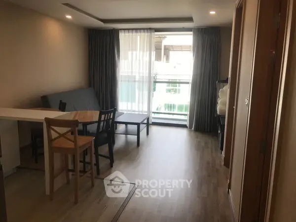 image_rental-6821828