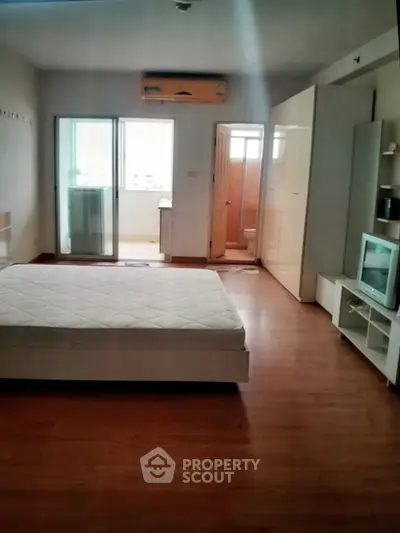 image_rental-29677180