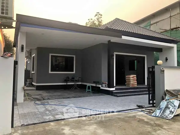 image_rental-19505828