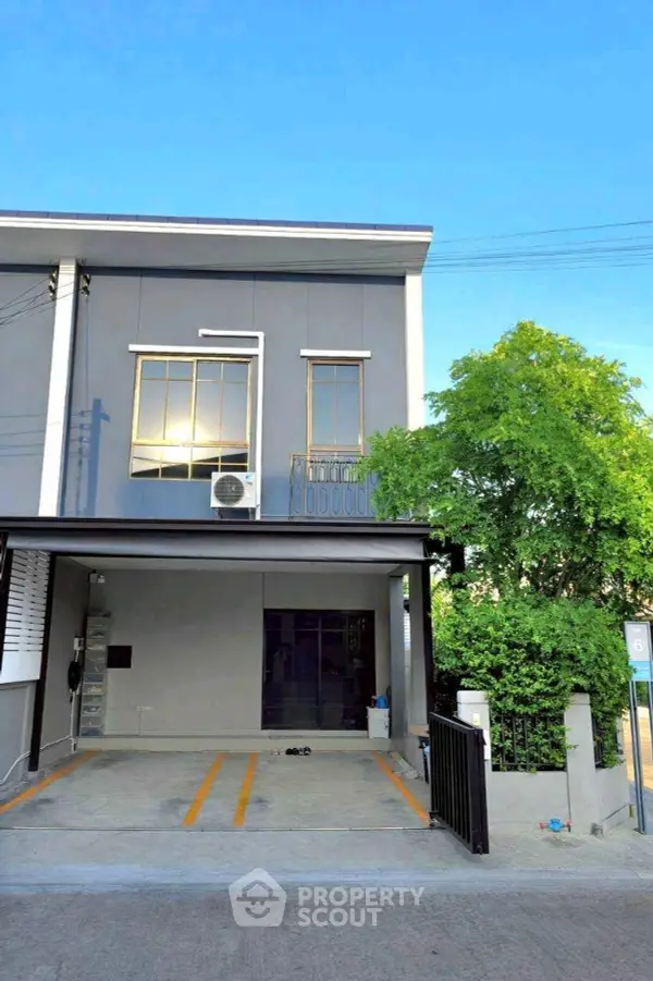 image_rental-30535703