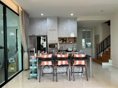 image_rental-27188709