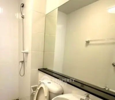 Screenshot 2569-08-26 at 21.52.26.jpg