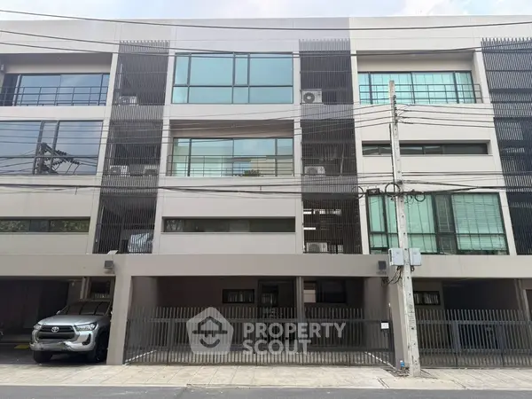 image_rental-29782825