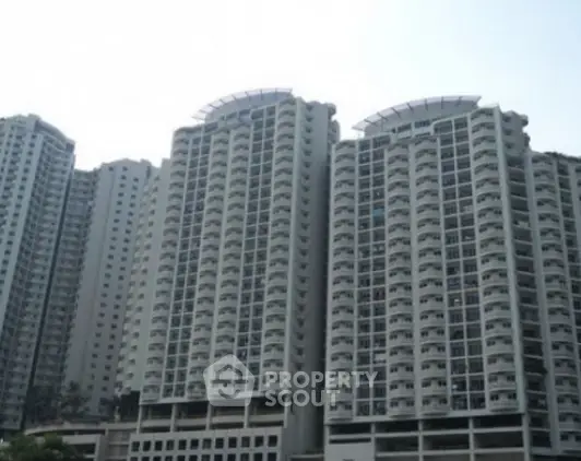 image_rental-10207075