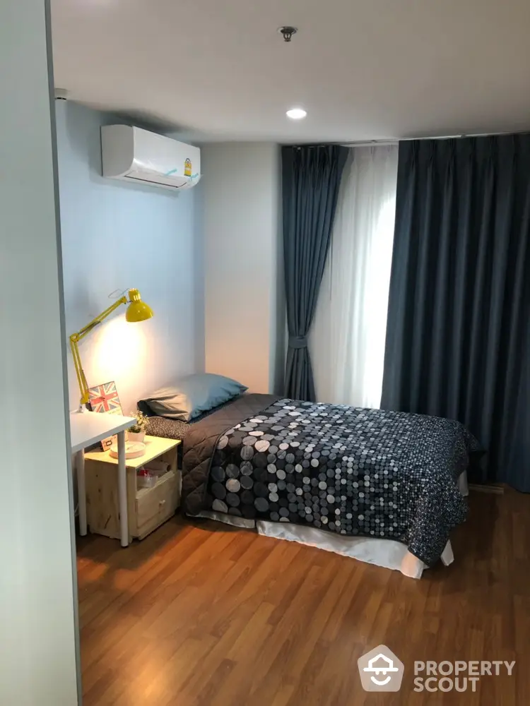  2 Bedrooms Condo at Regent Home บางซ่อน-1