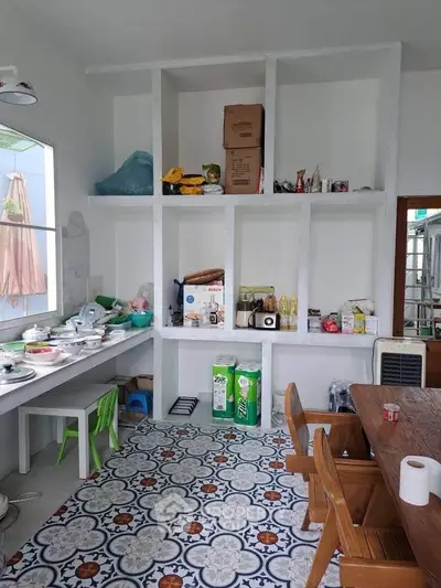 image_rental-31745386