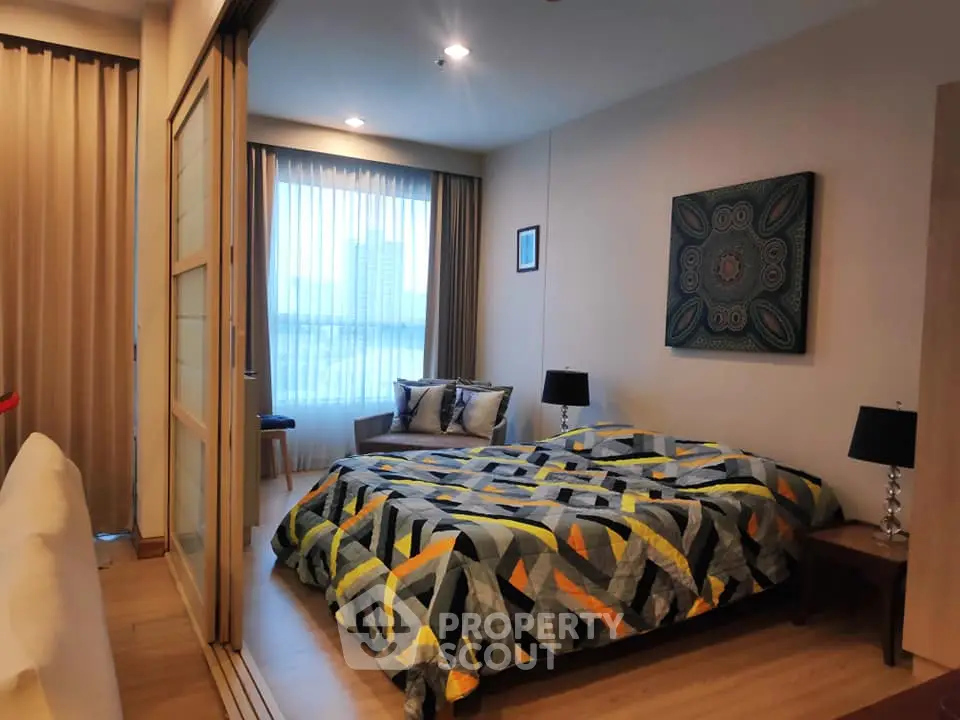  1 Bedroom Condo at The Lighthouse Sathorn Chareonnakorn-1