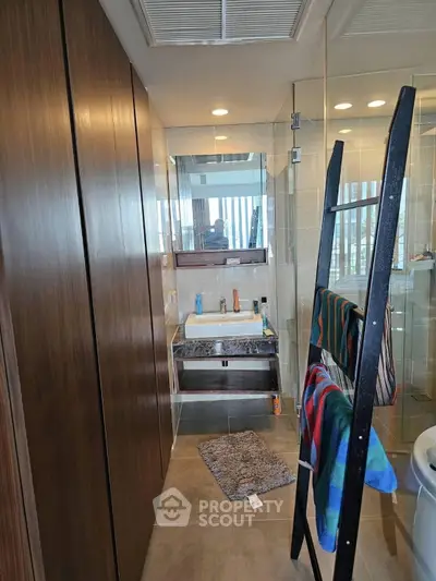 image_rental-30688335