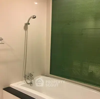 Screenshot 2569-03-17 at 16.12.59.jpg