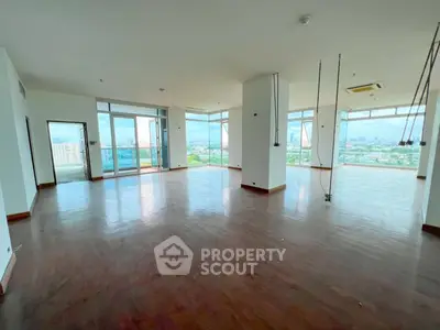 image_rental-27098614