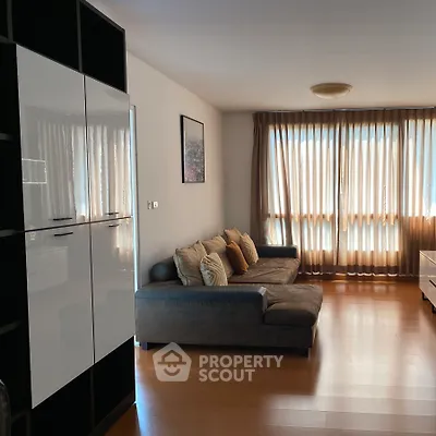 1 Bedroom Condo at Sathorn Plus On The Pond Condominium-8