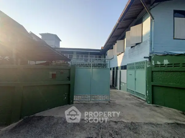 image_rental-14725057