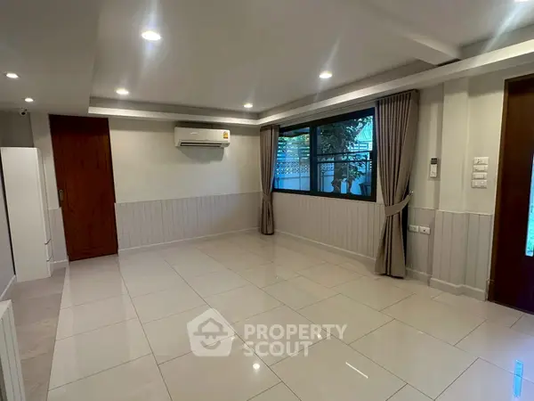 image_rental-29510203