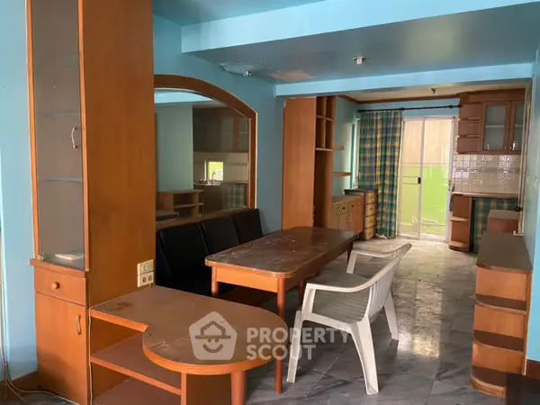 image_rental-6013469