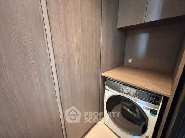 image_rental-30697415