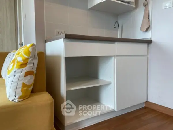 image_rental-7444150