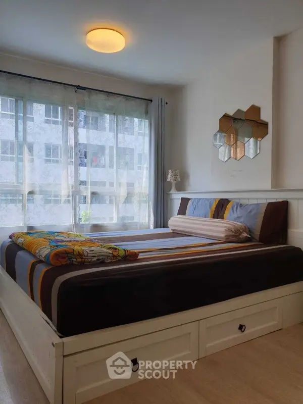 image_rental-7628158