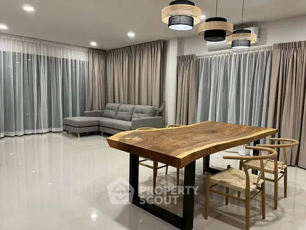 image_rental-30860512