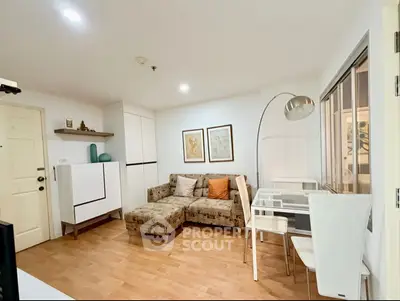 Modern living room with stylish decor and comfortable seating