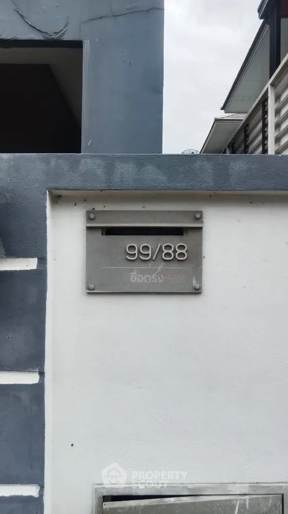 image_rental-21904573