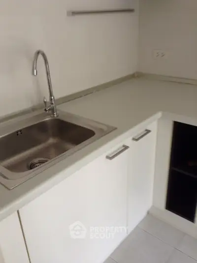 1 Bedroom Condo at Lumpini Ville Cultural Center-5