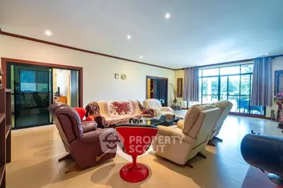 image_rental-11934830