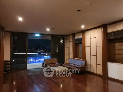  2 Bedrooms Condo -2