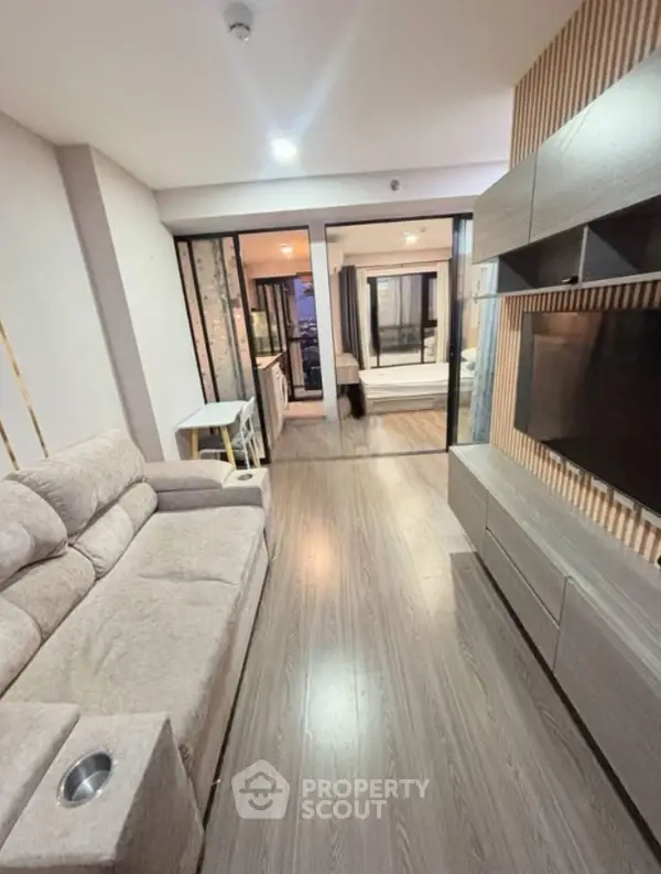 image_rental-30014047