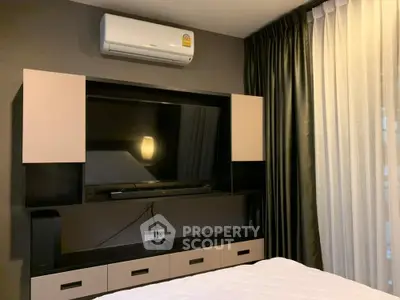  2 Bedrooms Condo at Life Sukhumvit 48-4