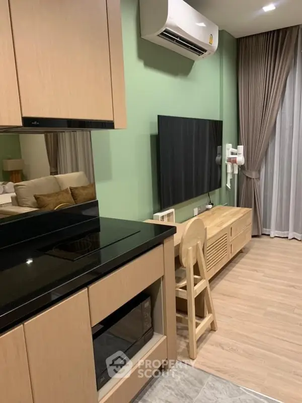 image_rental-6155254