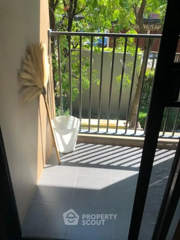 image_rental-18607795