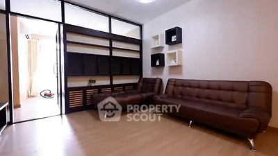image_rental-19371709