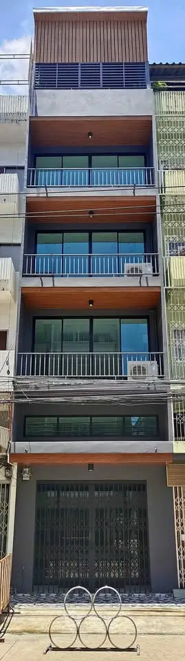 image_rental-28604912