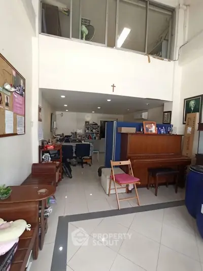 image_rental-27233896