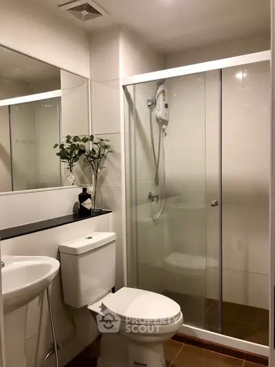  1 Bedroom Condo at Regent Home Sukhumvit 81-2