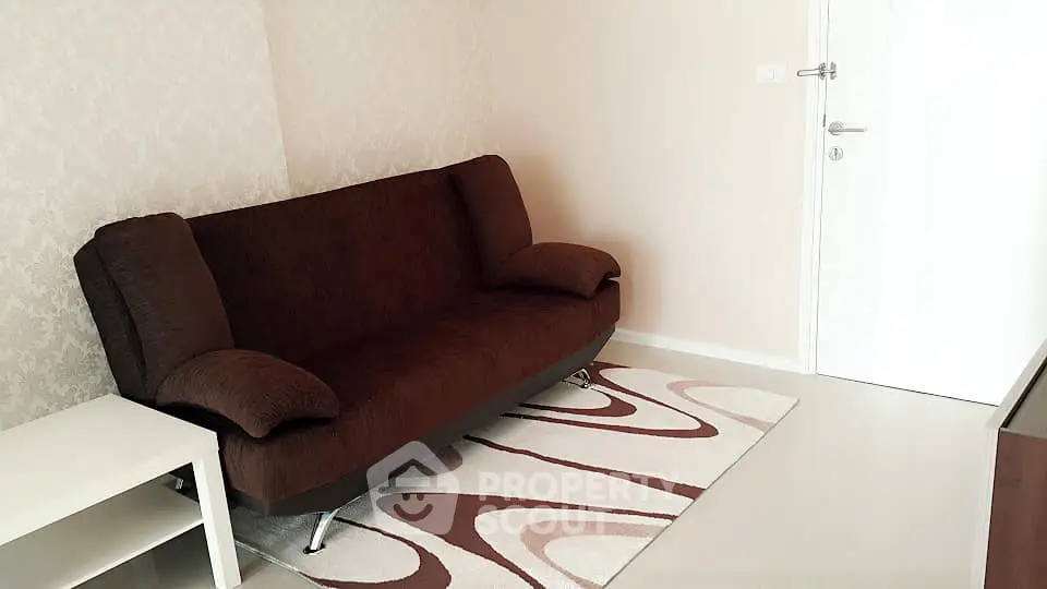 Fully Furnished 1 Bedroom Condo at Aspire Sukhumvit 48-1