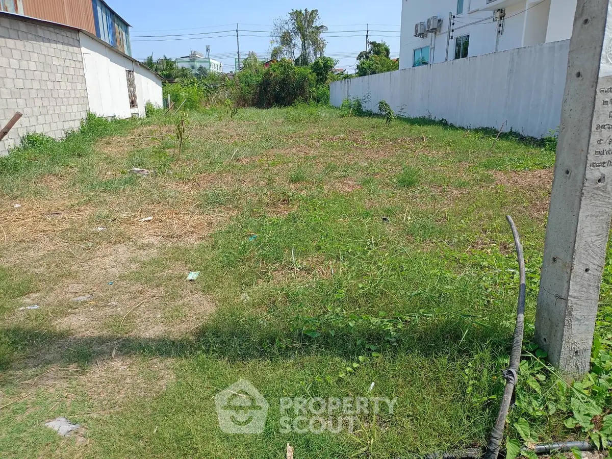Spacious vacant land plot ideal for development in a serene neighborhood.